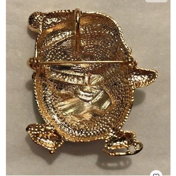 Whimsical Christmas brooch skating penguin pin or pendant  #2013FL rhinestones - Picture 3 of 7